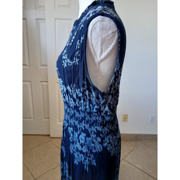 Bila Womens Maxi Dress L Blue Floral Smocked Split Neck Sleeveless Double Slit - Picture 7 of 16